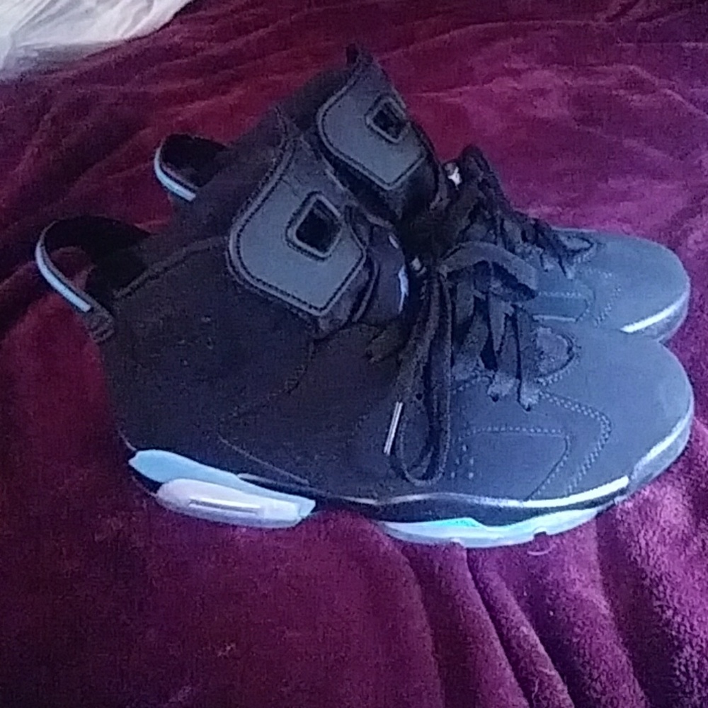 Jordan 6 black, gray & light blue